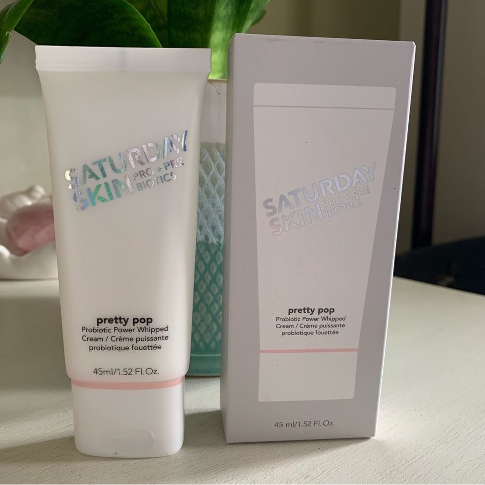 SATURDAY SKIN pretty pop
PROBIOTIC POWER WHIPPED CREAM